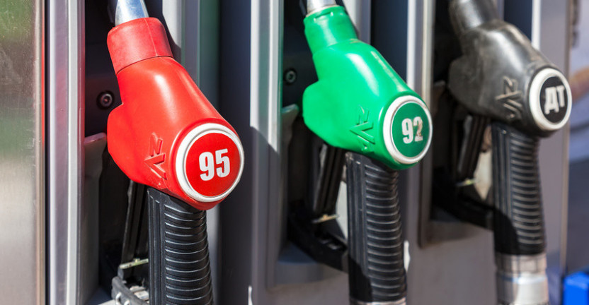 Уровень и изменение средних потребительских цен на бензин автомобильный и дизельное топливо по г. Курску на 9 сентября 2019 года